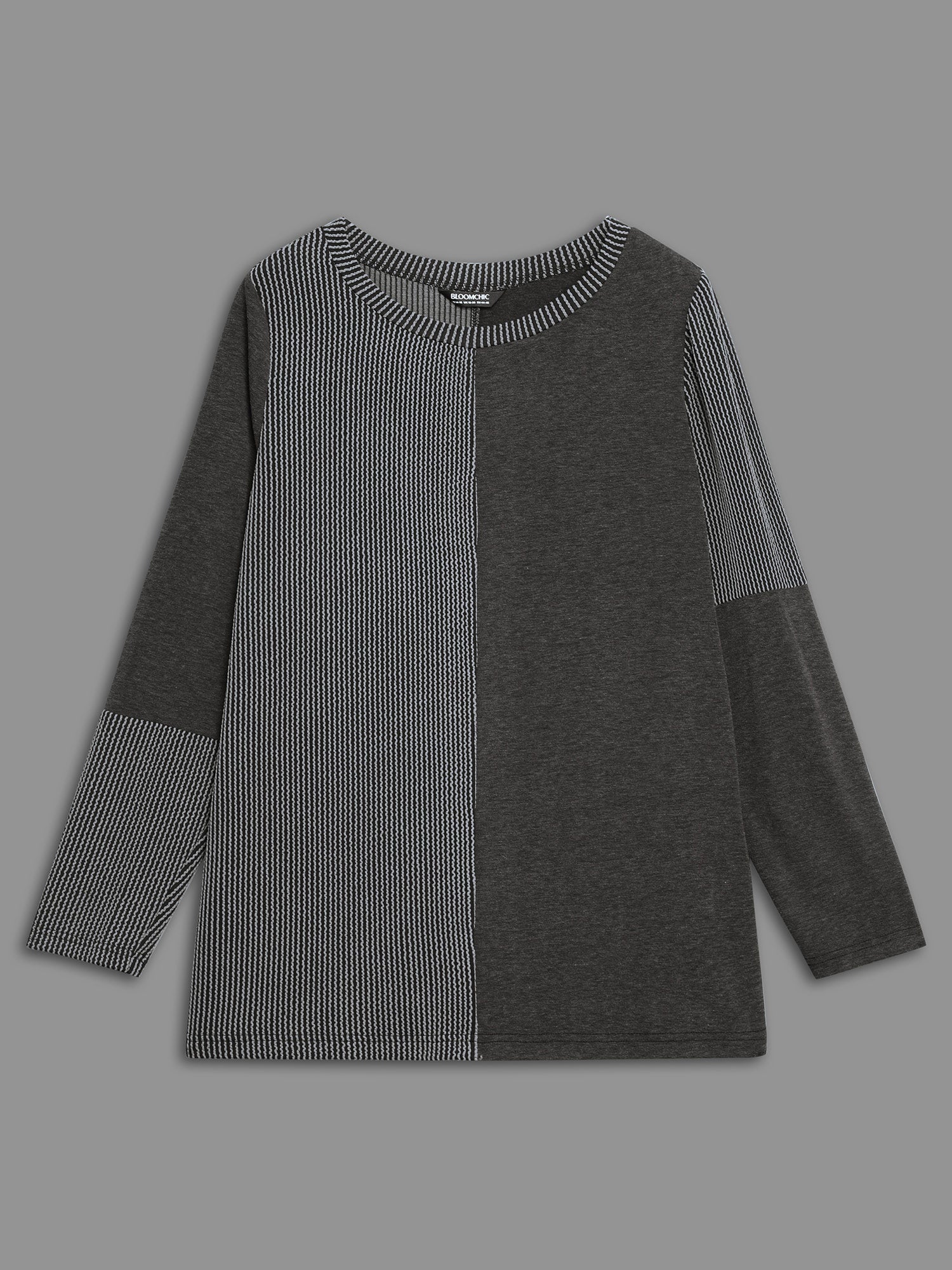 Round Neck Textured Patchwork T-shirt