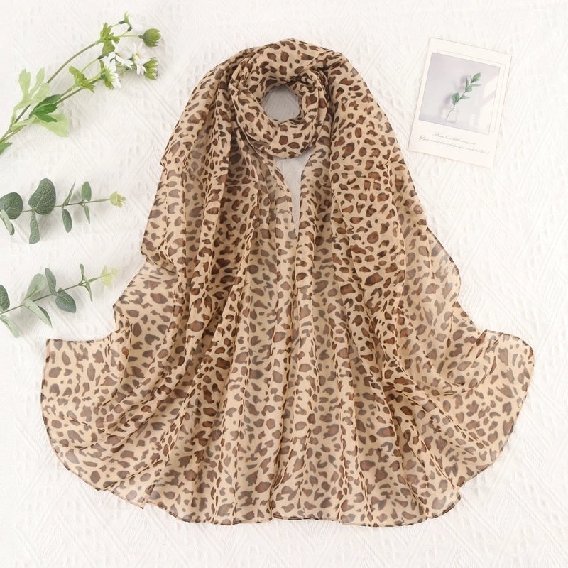 Women's Elegant Minimalist Leopard Polyester Printing Silk Scarf