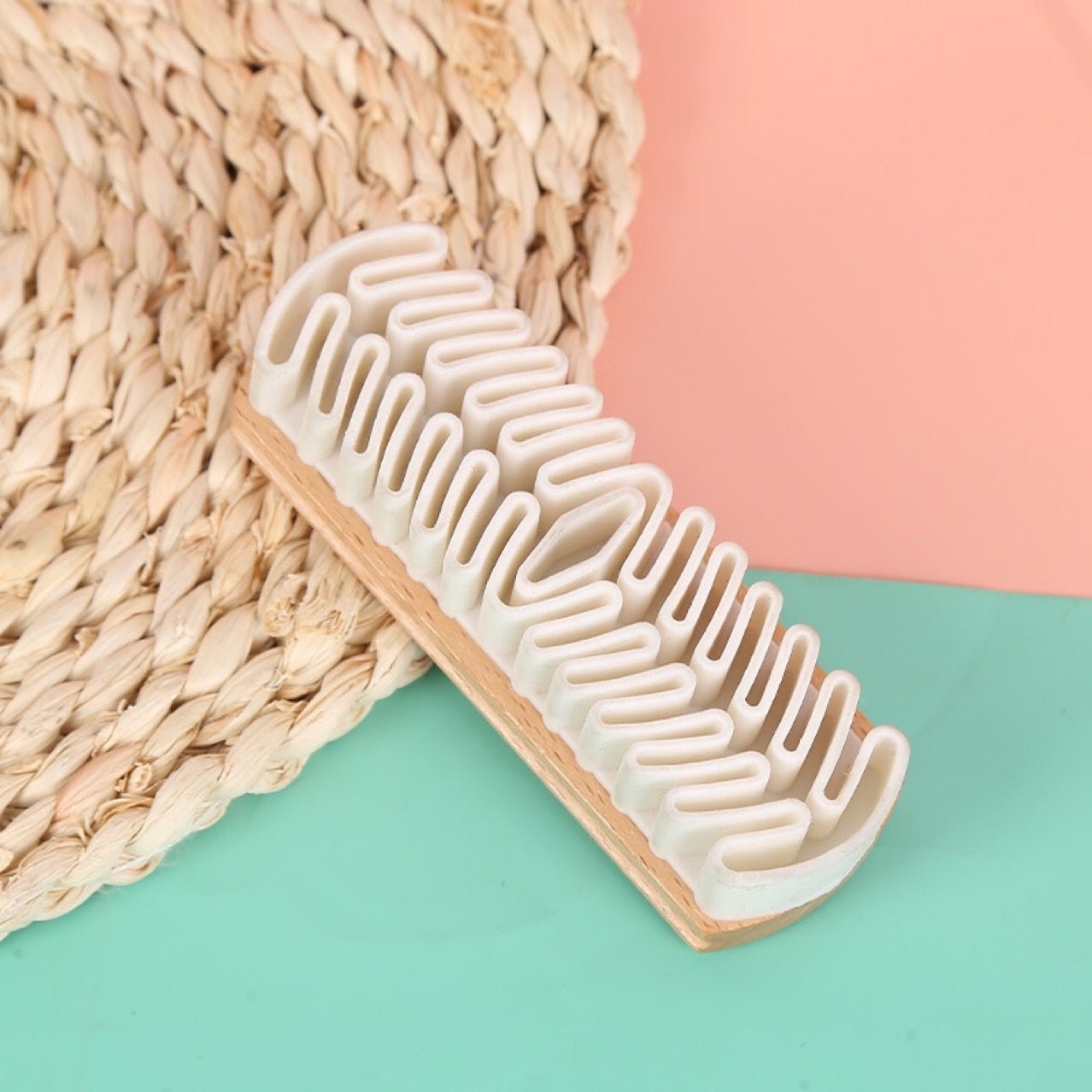 Magic Brush - Suede. Nubuck. leather.