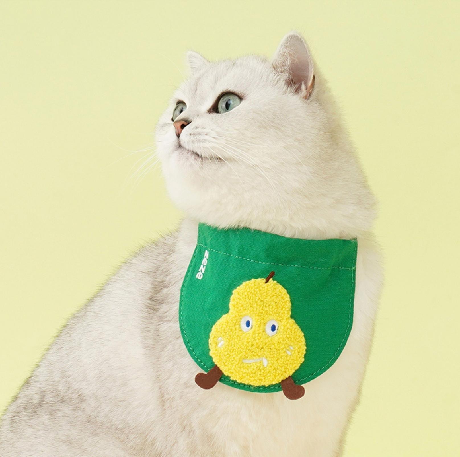 Knitted Cartoon Fruit Pet Cat Bib