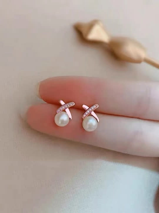 Imitation Pearl Stud Earrings