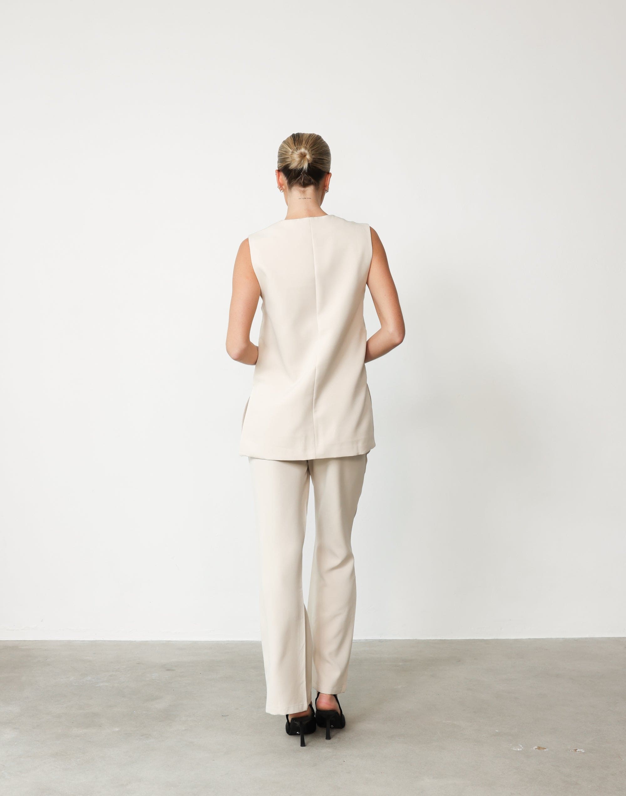 Montemayor Pants (Beige)