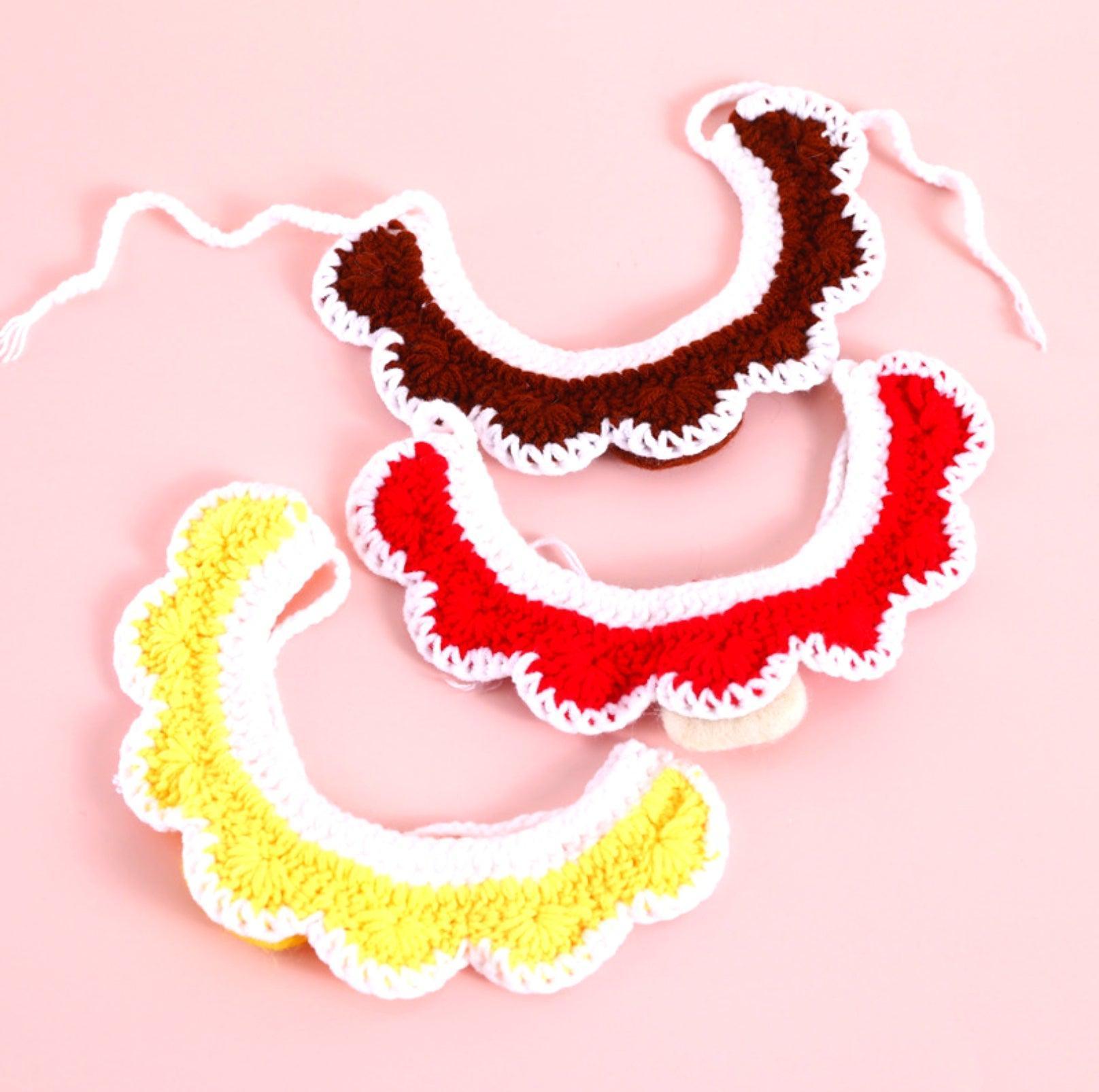 Little Animal Friends Style Knitted Woolen Bibs for Pets