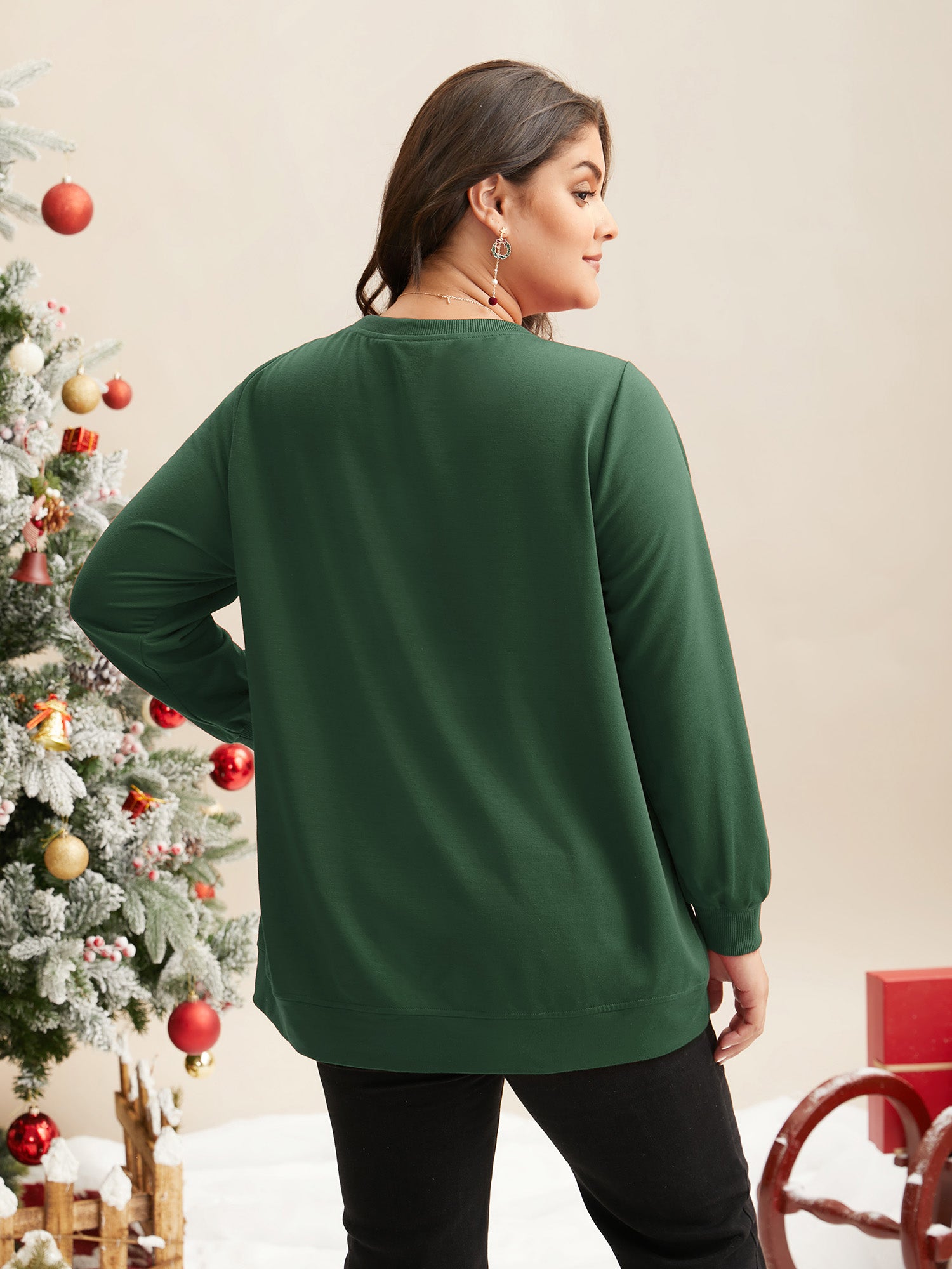 Overlapping Hem Round Neck Sweatshirt